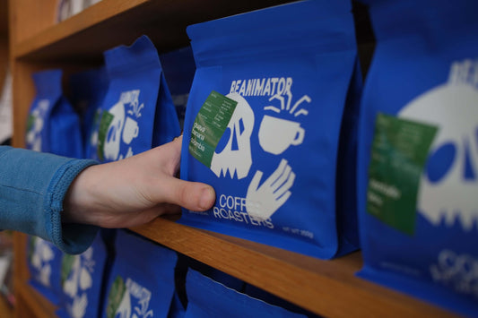 What Is Single Origin Coffee? Single origin coffee explained. ReAnimator coffee. Difference between blends and single origin.